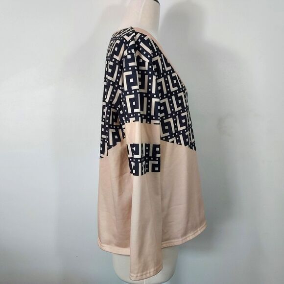 Just Fashion Now Shirt Top Long Sleeve V Neck Womens Size XXL Beige Black - Picture 5 of 12